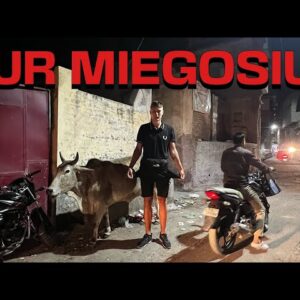 24H BE PINIGŲ INDIJOJE