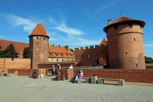 castle, malbork, poland, historical, the crusaders, monument, tower, malbork, malbork, malbork, malbork, malbork